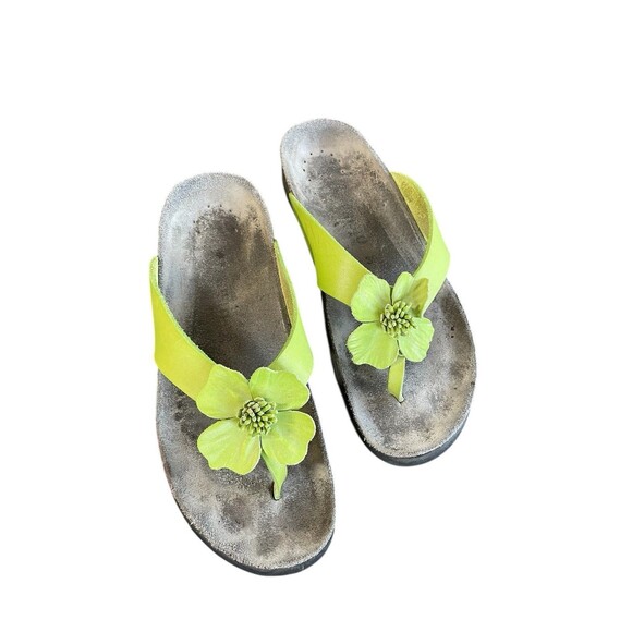 Mephisto Green Sandals. Violette. Vibrant Summer Style - Picture 3 of 11